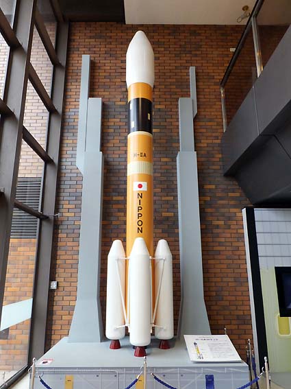 H-ⅡA 204型ロケット1/10スケール模型