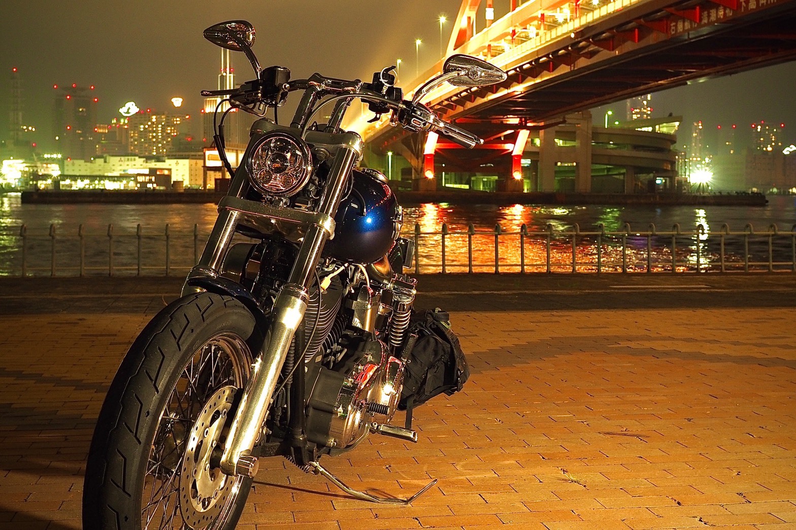 ぴーきちハーレーブログ　神戸ナイトツーリング　夜景撮影　インスタ映え　神戸大橋の夜景