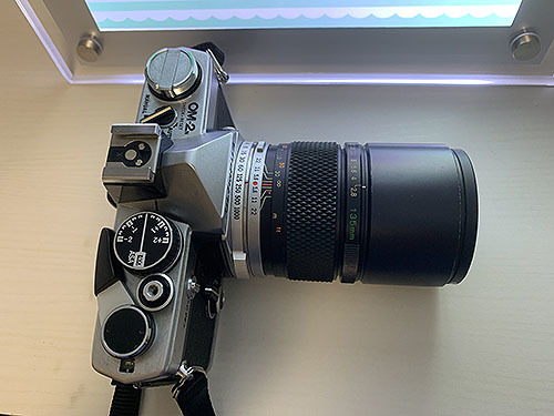 カメラ レンズ(単焦点) マイレンズ】ZUIKO AUTO-T 135mm F2.8（OMマウント）｜ものことごはん